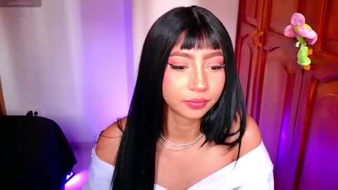 Emma web online show from 30, 10, 2025