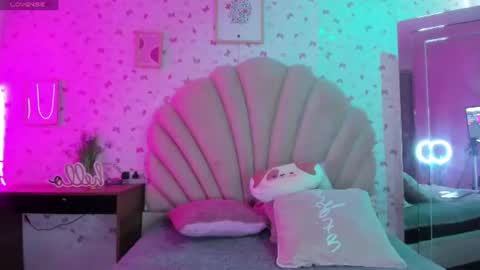 Snapshot of emmaa00_ chatting on 18, 7, 2026 emmaa00_ online show from 18, 7, 2026