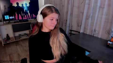 Snapshot of emmaa_hostt chatting on 12, 7, 2026 Ema .l. online show from 12, 7, 2026