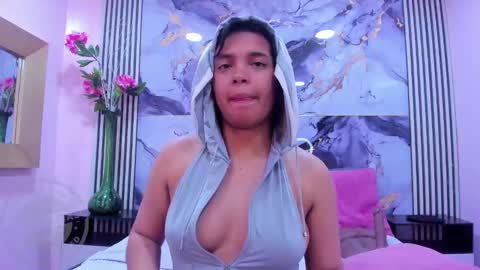 Emma  online show from 12, 10, 2025