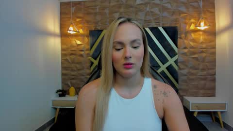 Snapshot of emmaa_white_ chatting on 10, 1, 2026 EMMA online show from 10, 1, 2026