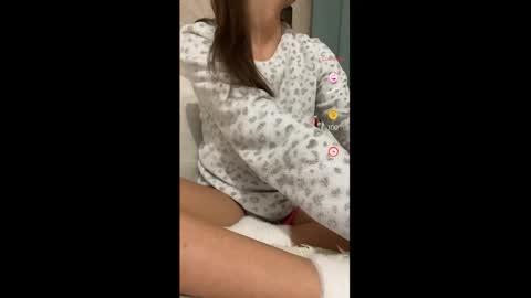 Emma 31487 online show from 28, 10, 2025