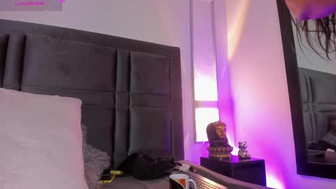 emma becket online show from 13, 2, 2025