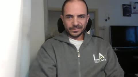 Ariel online show from 11, 1, 2025