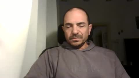 Ariel online show from 10, 2, 2025