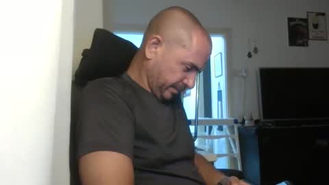 Ariel online show from 28, 9, 2025