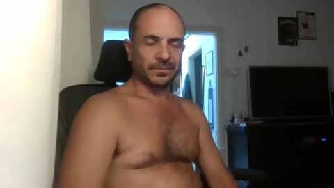 Ariel online show from 3, 10, 2025