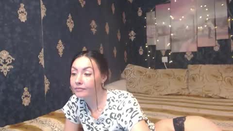 EmmaGoldX online show from 8, 12, 2024