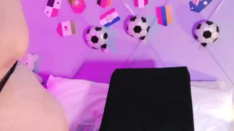  Emma  online show from 11, 7, 2026