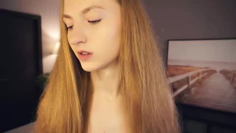 Emma day  Wendy night online show from 14, 12, 2025