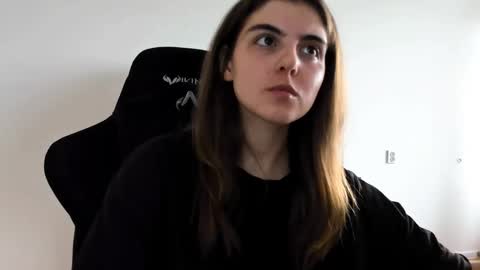 Emma online show from 13, 9, 2025