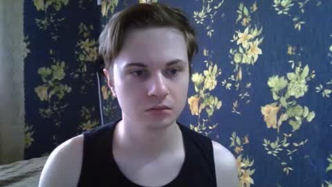 Snapshot of emmanuel_manny chatting on 4, 11, 2025 emmanuel_manny online show from 4, 11, 2025