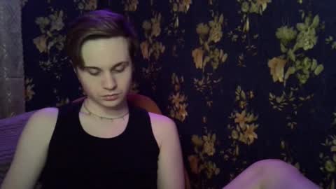 Snapshot of emmanuel_manny chatting on 5, 11, 2025 emmanuel_manny online show from 5, 11, 2025