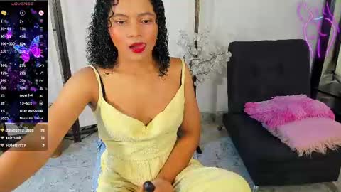 emmaray3 online show from 25, 6, 2026