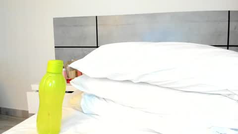  Emma  online show from 25, 1, 2025