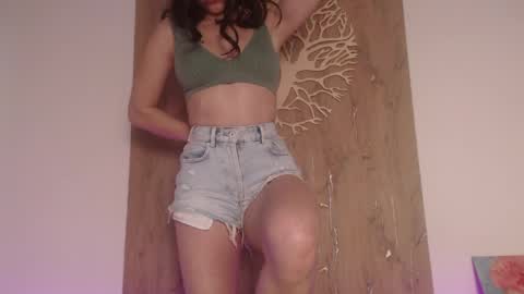 Snapshot of emmastinsen chatting on 27, 5, 2026 emmastinsen online show from 27, 5, 2026