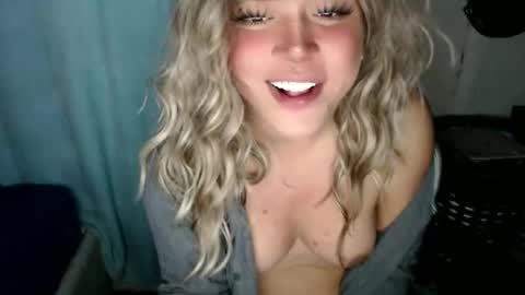 YourDreamGirl Emma  online show from 1, 12, 2025