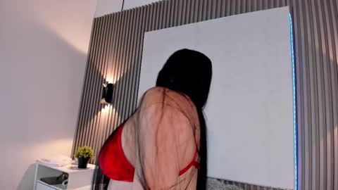 emmazc_ online show from 8, 1, 2026