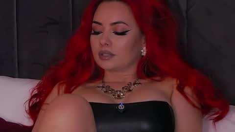 Snapshot of emmelyn_ chatting on 22, 5, 2026 Emm online show from 22, 5, 2026