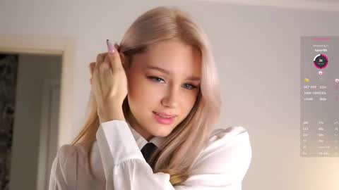 Aurora online show from 4, 10, 2025