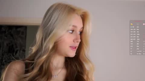 Aurora online show from 10, 10, 2025