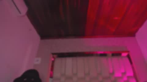    online show from 25, 10, 2025