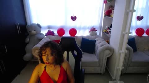 Emmily online show from 26, 2, 2025