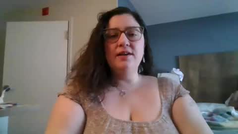 emmthaluscious online show from 6, 1, 2025