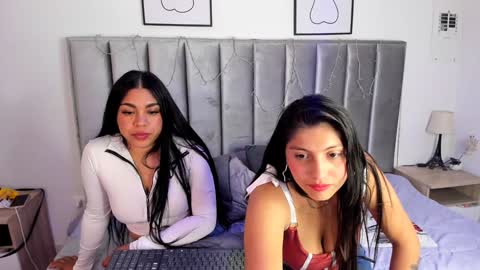 Snapshot of emmy_turnner chatting on 28, 1, 2025 Emily Laila online show from 28, 1, 2025