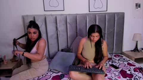 Snapshot of emmy_turnner chatting on 1, 2, 2025 Emily Laila online show from 1, 2, 2025