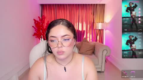 Emmy Walker online show from 28, 1, 2025