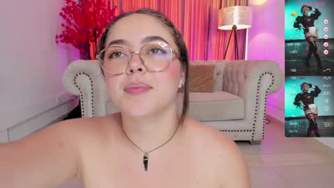 Emmy Walker online show from 4, 2, 2025