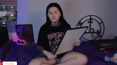 Emmy Bright     50  online show from 24, 10, 2025