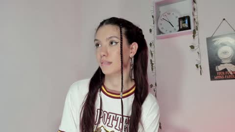 Snapshot of emperatriiiz chatting on 25, 12, 2024 Emperatriz online show from 25, 12, 2024