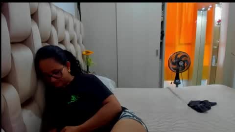 emperatriztapia online show from 15, 12, 2024