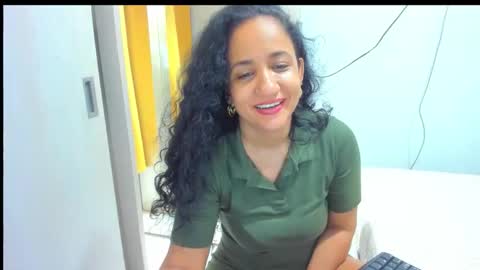 emperatriztapia online show from 28, 2, 2026