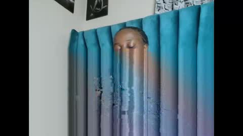 Snapshot of empressdoll395137 chatting on 22, 11, 2025 empressdoll395137 online show from 22, 11, 2025