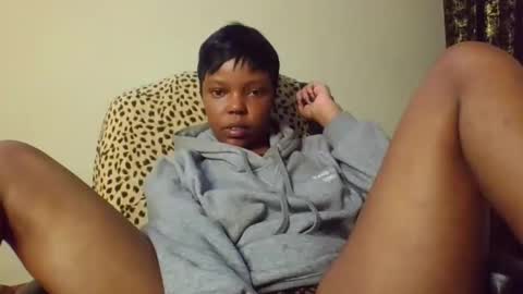 Snapshot of empressvee25 chatting on 23, 2, 2026 empress online show from 23, 2, 2026