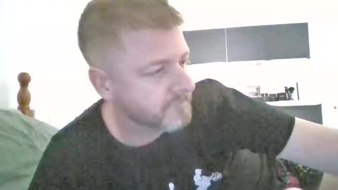 Snapshot of emrys2016833836 chatting on 17, 2, 2026 emrys2016833836 online show from 17, 2, 2026