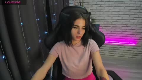 emy__angel online show from 19, 12, 2024