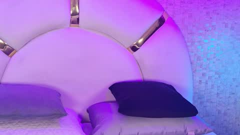 Emy  online show from 10, 1, 2026