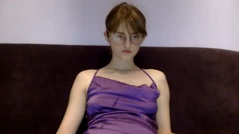 emydelore online show from 2, 8, 2026