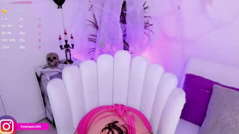 Emily online show from 25, 10, 2025