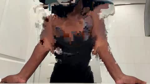 Enchantress online show from 3, 2, 2026