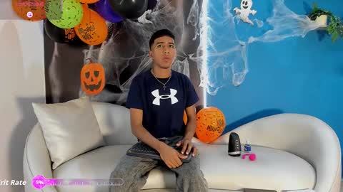 Snapshot of ender_h0t chatting on 25, 10, 2025 Ender online show from 25, 10, 2025