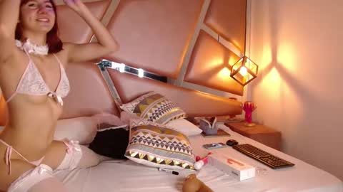 Snapshot of endlessnightfx chatting on 1, 2, 2025 endlessnightfx online show from 1, 2, 2025