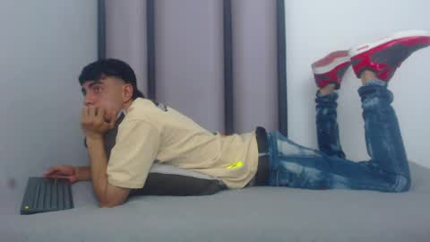 Snapshot of endrick_23 chatting on 29, 3, 2026 endrick_23 online show from 29, 3, 2026