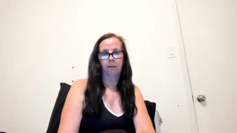 Energetic Peach Goddess online show from 7, 7, 2026
