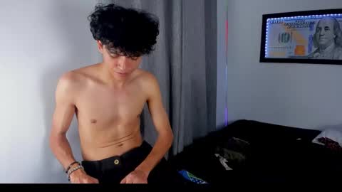 Salo online show from 13, 4, 2026