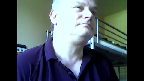 Snapshot of englishguysurrey chatting on 24, 5, 2026 englishguysurrey online show from 24, 5, 2026